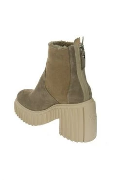 AGL Enkellaarsjes Heeled Boots Beige 8 AGL Enkellaarsjes Heeled Boots Beige -AGL Verkoopwinkel f5694d76b26b19071018389dea698c43